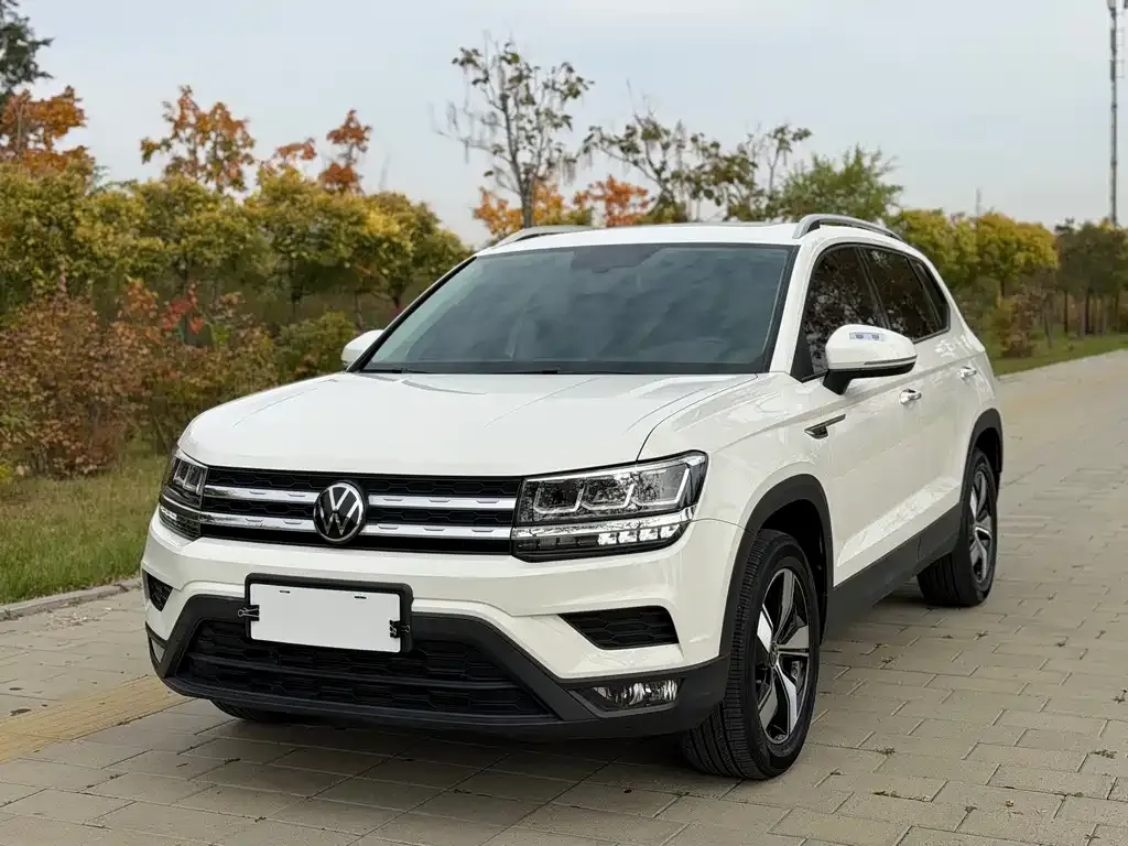 Volkswagen Tharu — фото 1