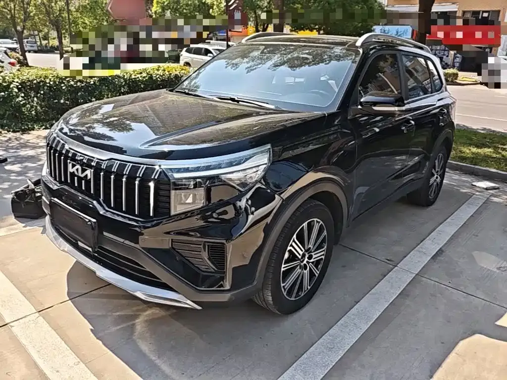 Kia Sportage — фото 1