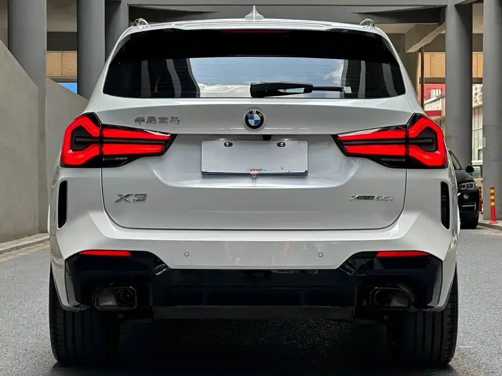 BMW X3 — фото 10