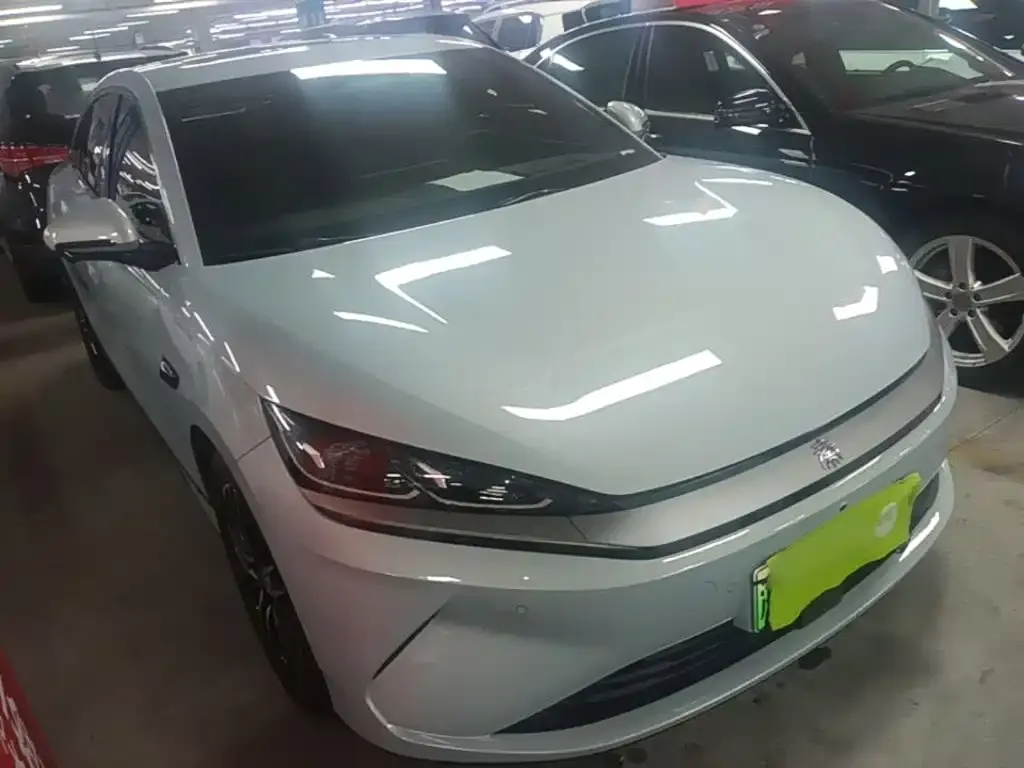 BYD Qin L — фото 9