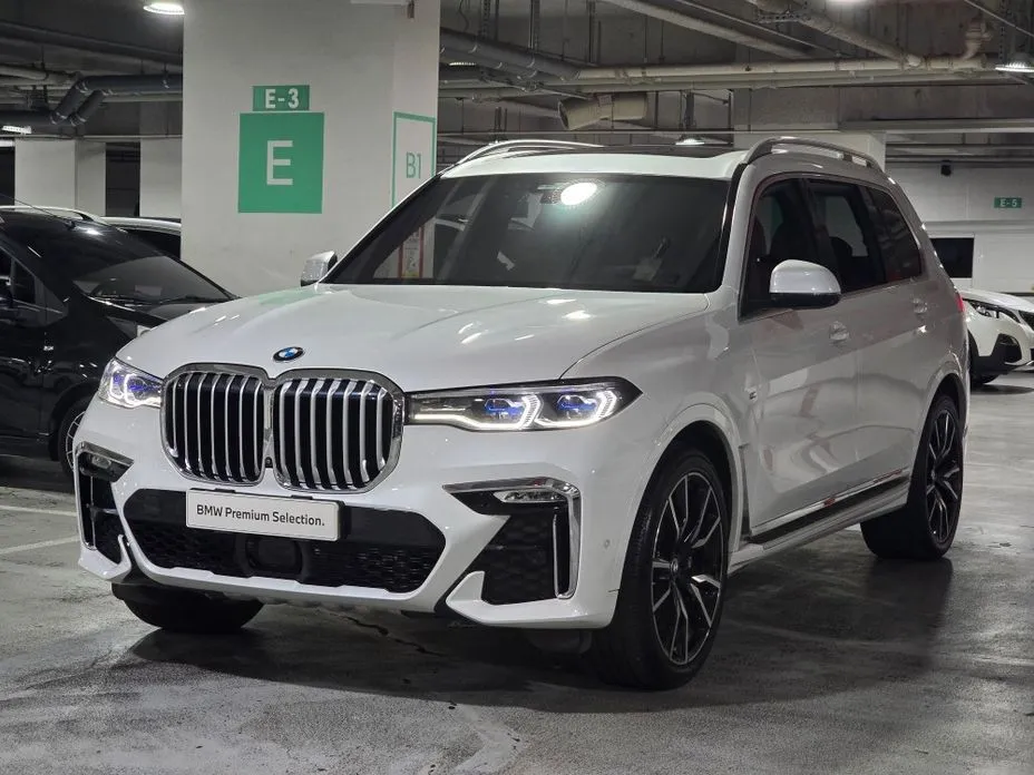 BMW X7 — фото 1