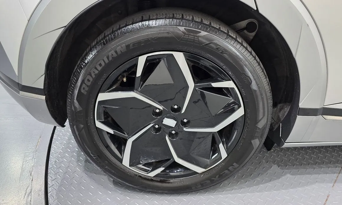 Hyundai Ioniq5 — фото 10