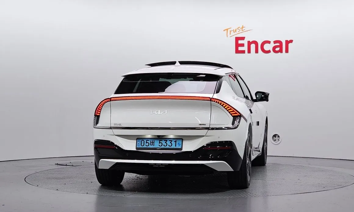 Kia EV6 — фото 5