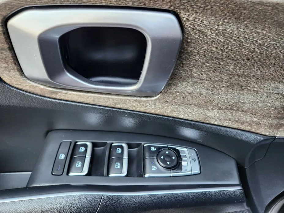 Kia Sorento — фото 5