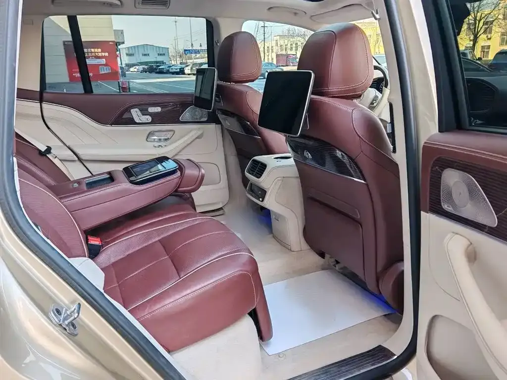 Mercedes-Benz GLS — фото 3