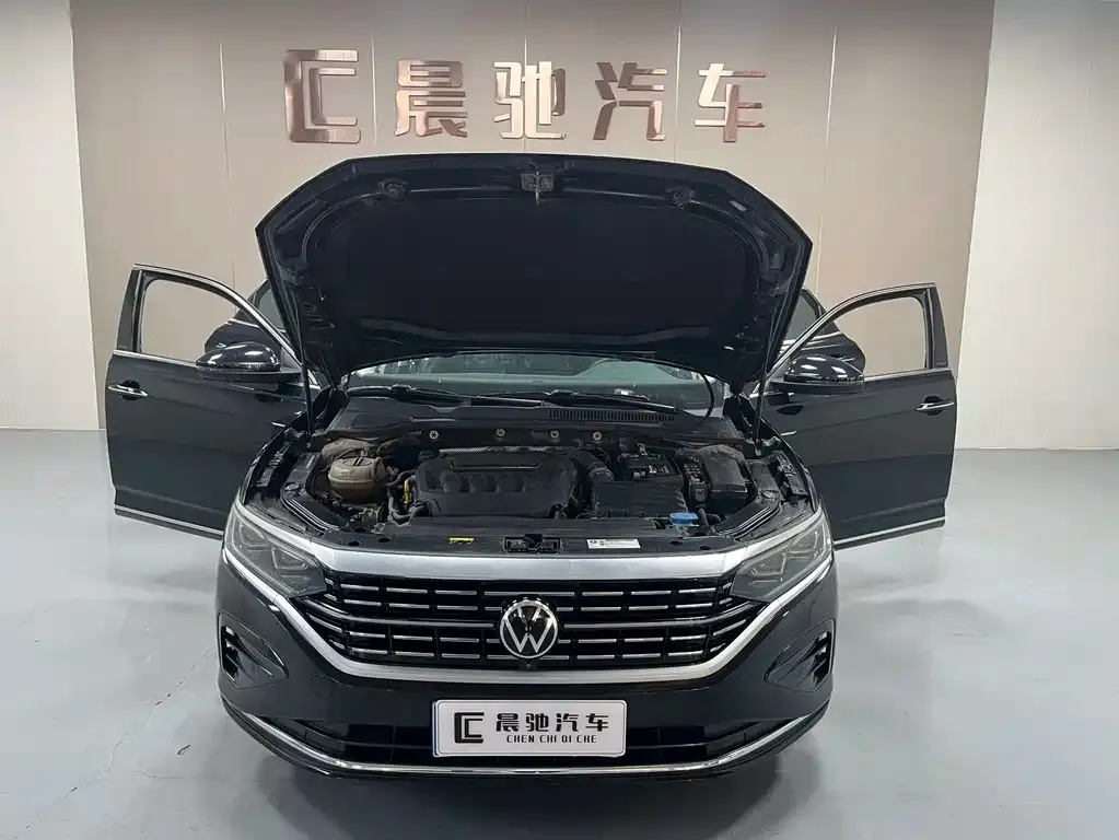 Volkswagen Passat — фото 5