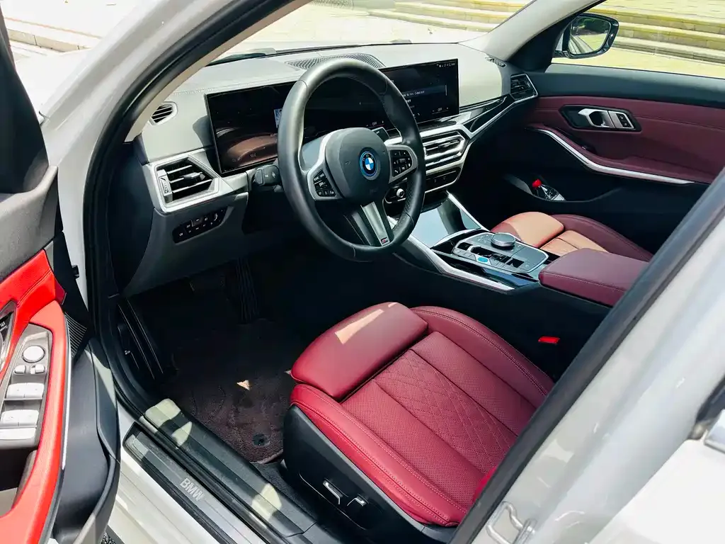 BMW i3 — фото 7