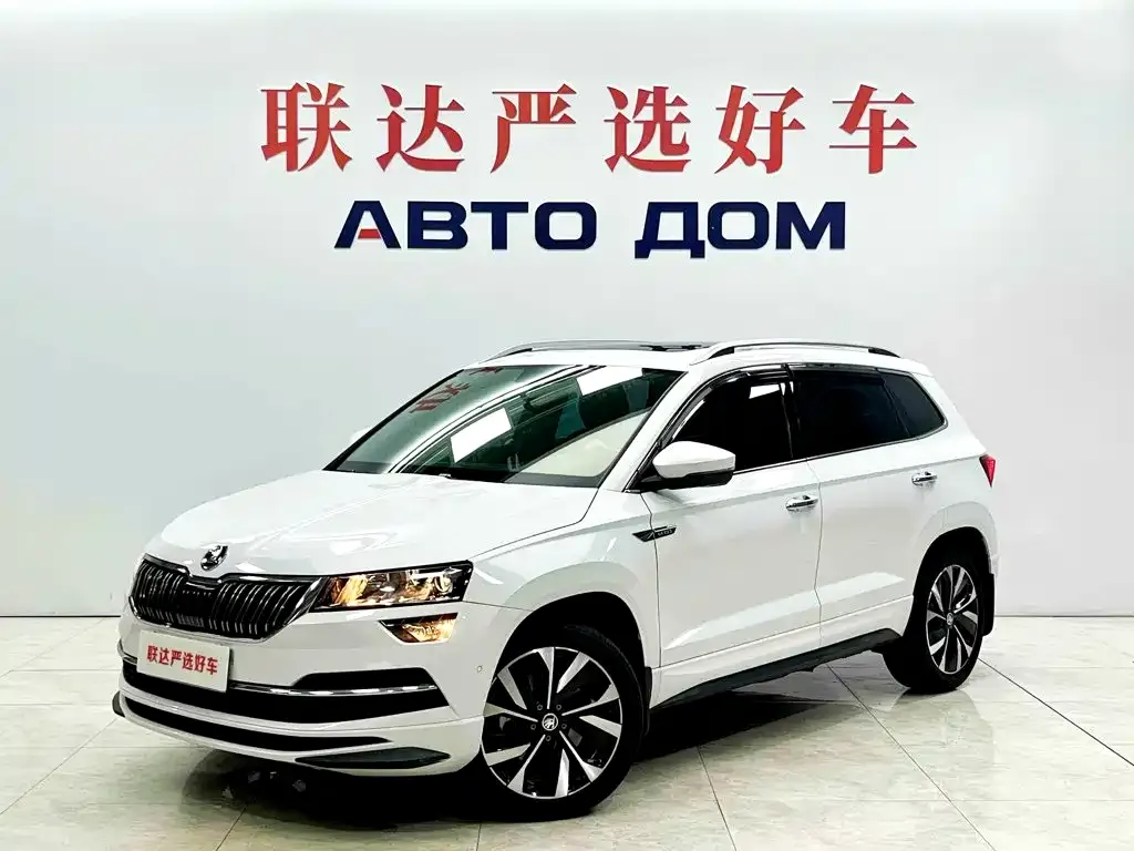 Skoda Karoq — фото 1