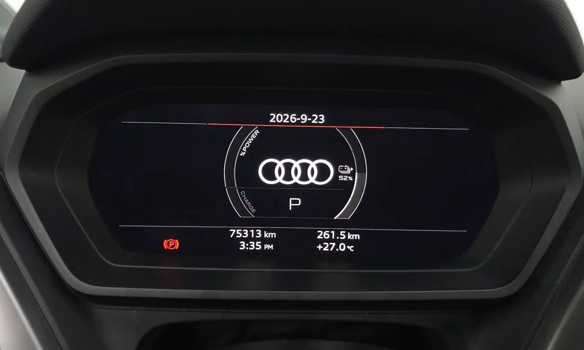 Audi Q4 e-tron — фото 2
