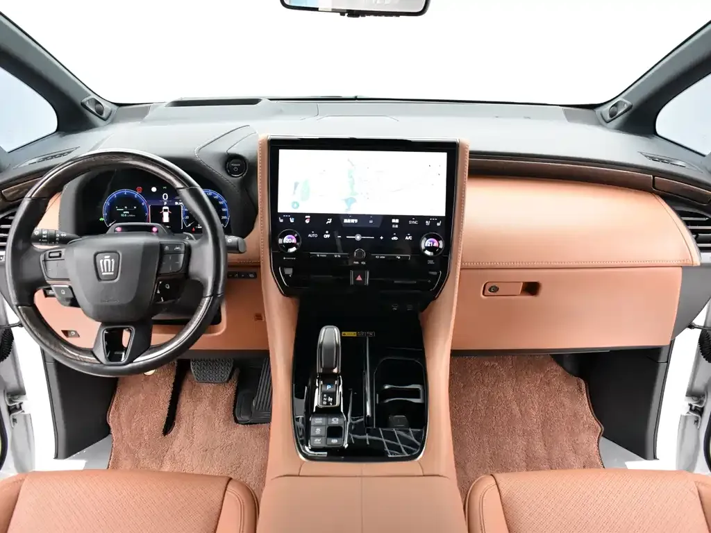 Toyota Vellfire — фото 5
