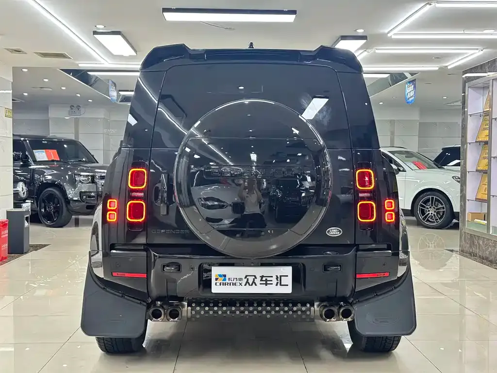 Land Rover Defender — фото 5