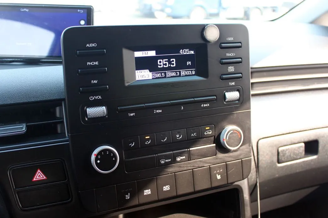 Hyundai Staria — фото 3