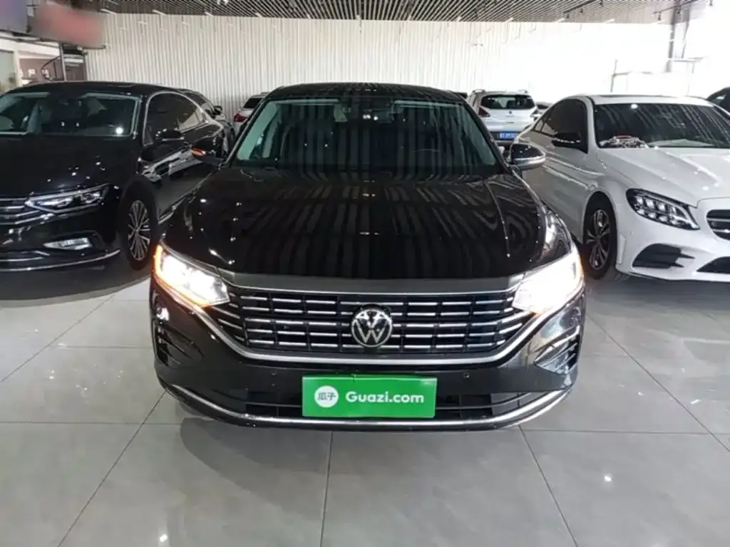 Volkswagen Passat — фото 6