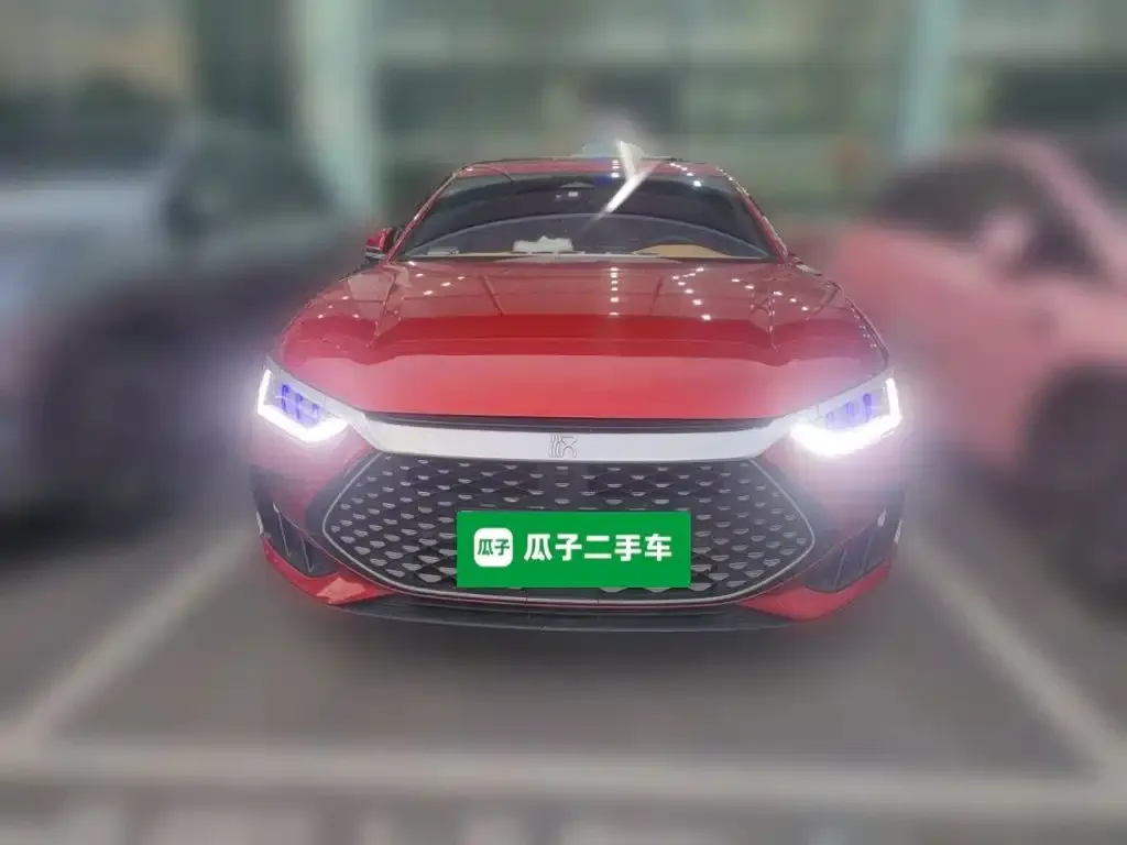 BYD Han — фото 10