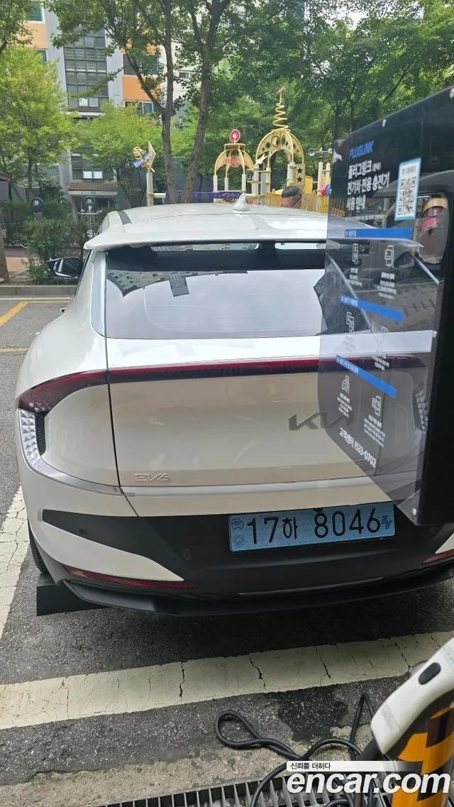 Kia EV6 — фото 4