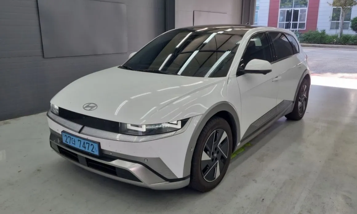 Hyundai Ioniq5 — фото 1