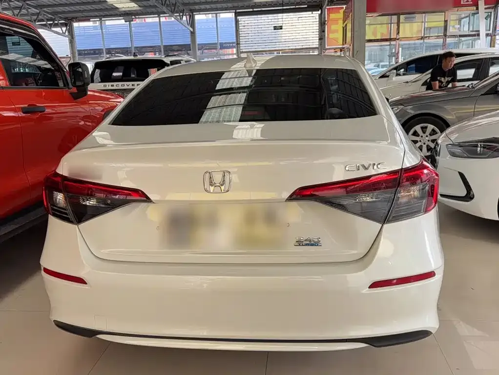 Honda Civic — фото 7