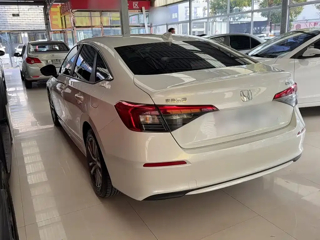 Honda Civic — фото 6