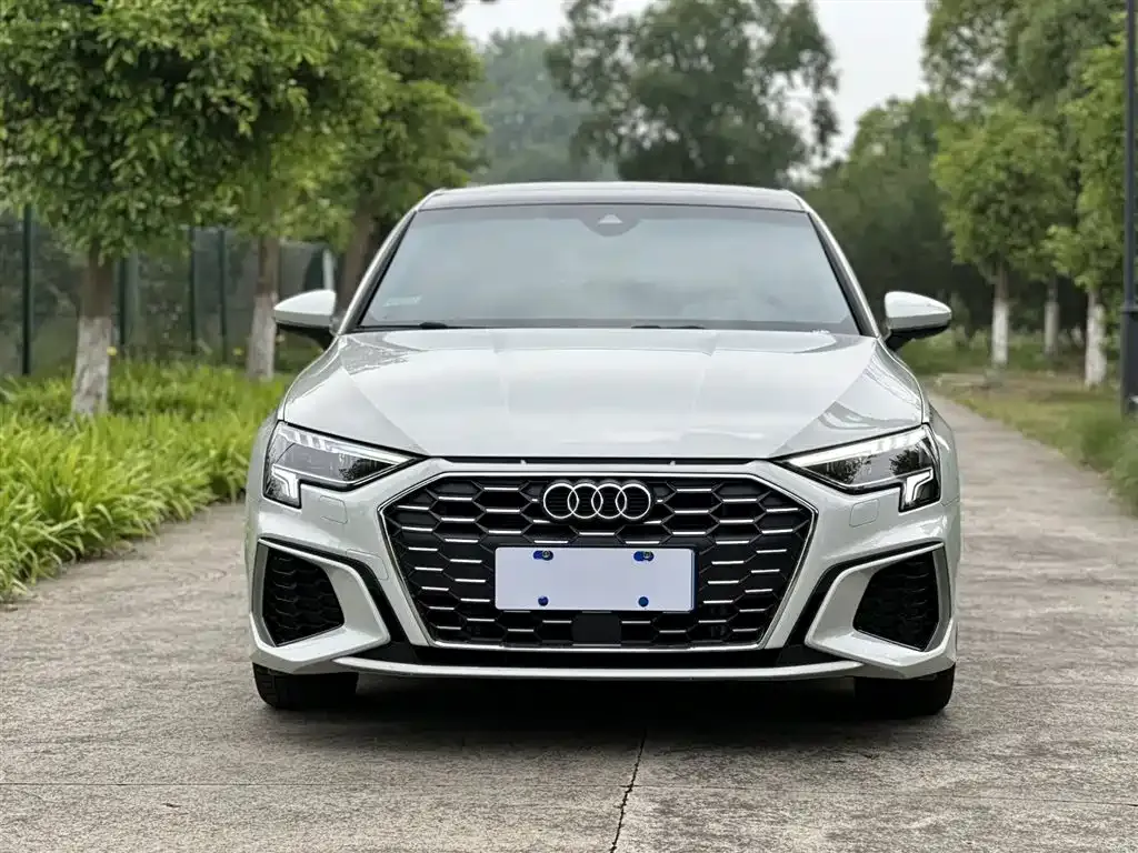 Audi A3 — фото 2