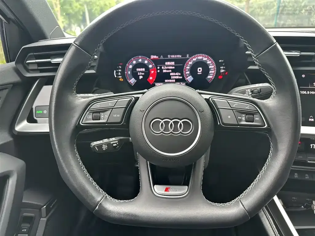 Audi A3 — фото 8