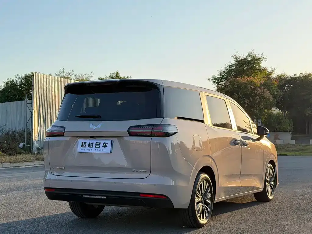 Wuling Xingguang 730 — фото 3