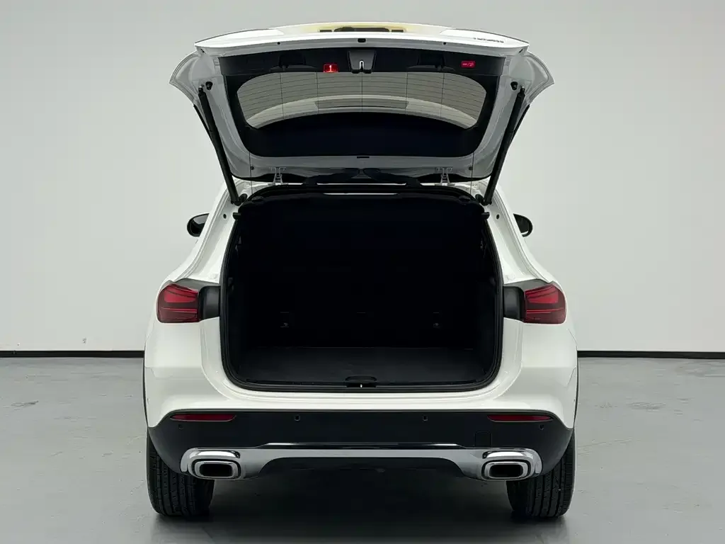 Mercedes-Benz GLA — фото 5