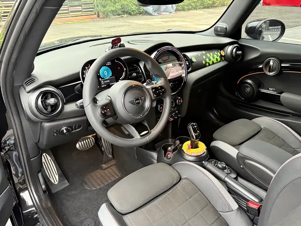 MINI Cooper (3-door) — фото 10