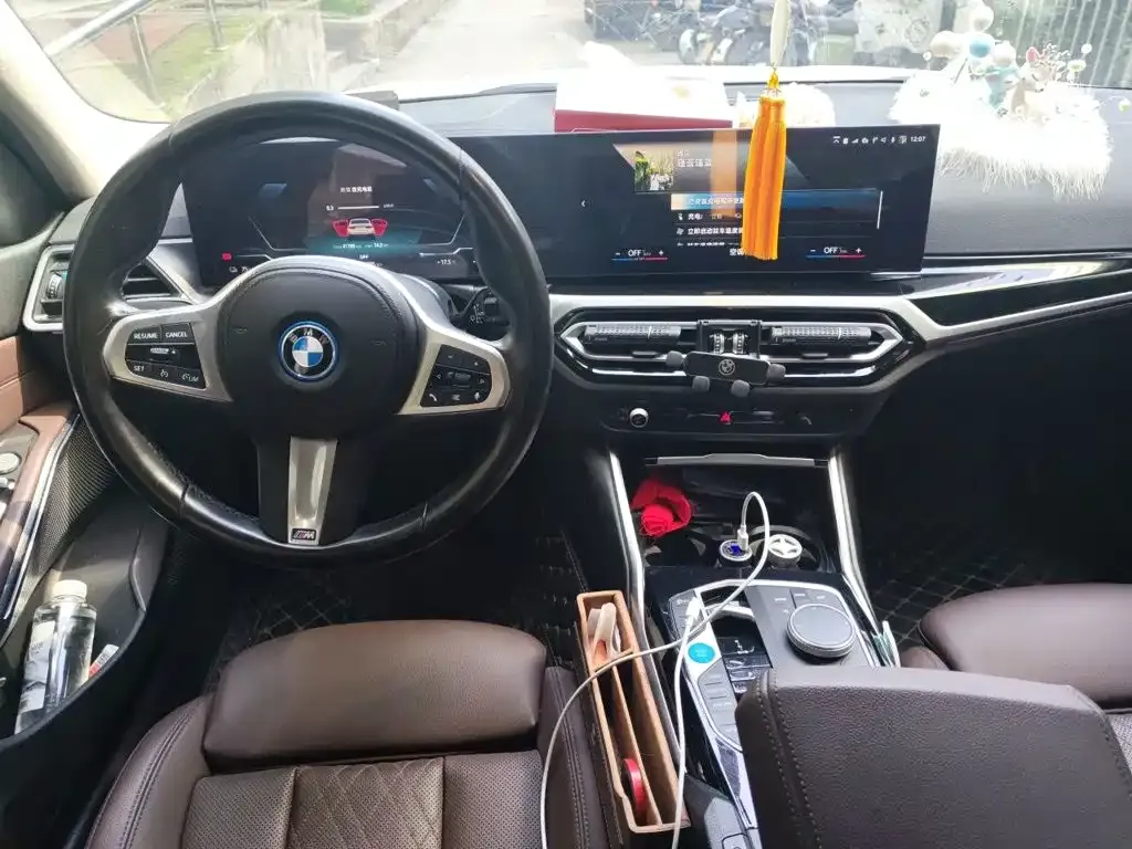 BMW i3 — фото 7