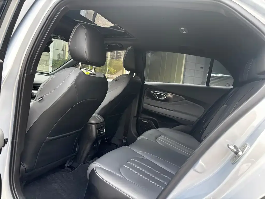 GAC Motor Shadow Leopard — фото 2