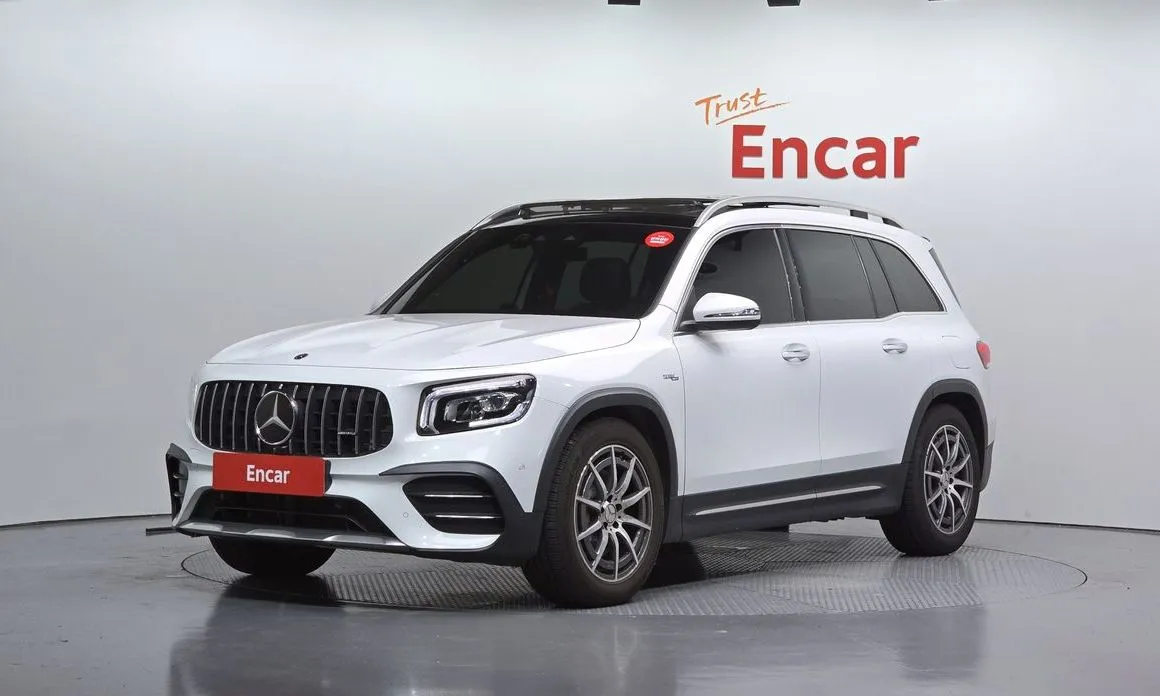 Mercedes-Benz GLB-Class — фото 1