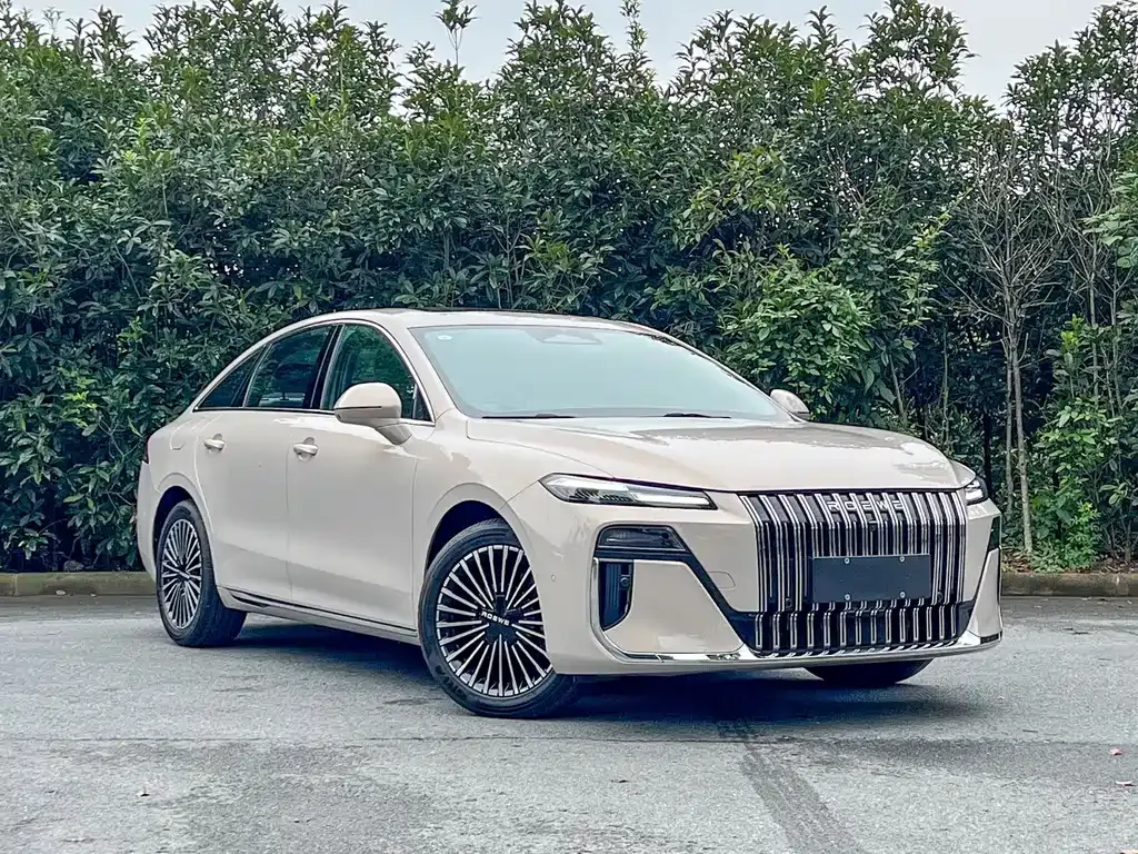 Roewe M7 DMH — фото 7