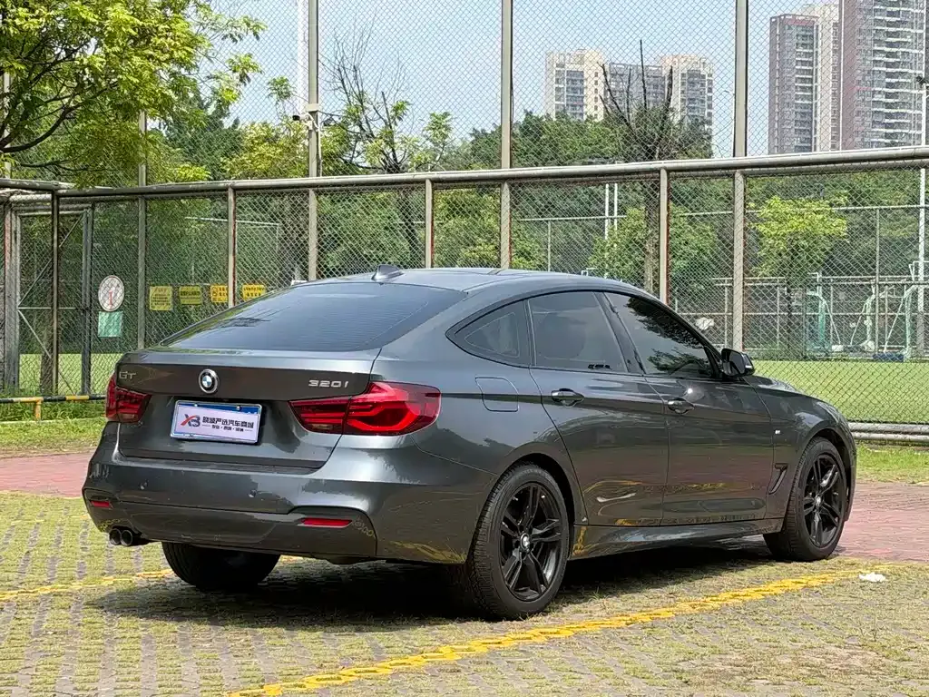 BMW 3 Series GT — фото 9