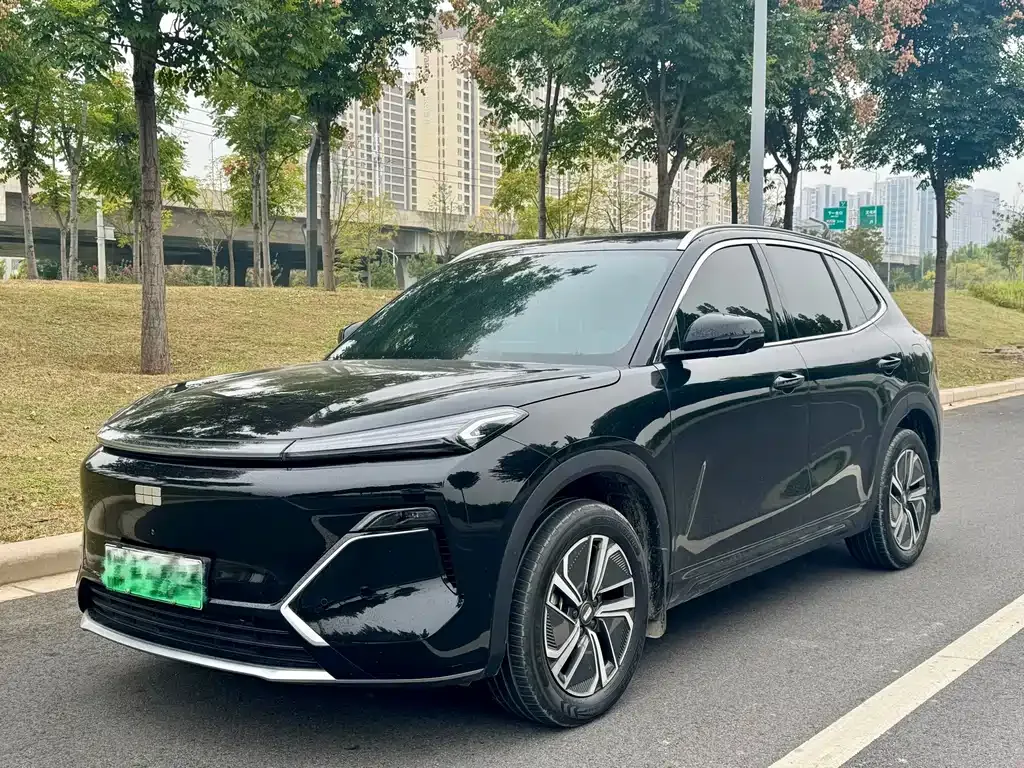 Geely Galaxy Xingjian 7 — фото 1