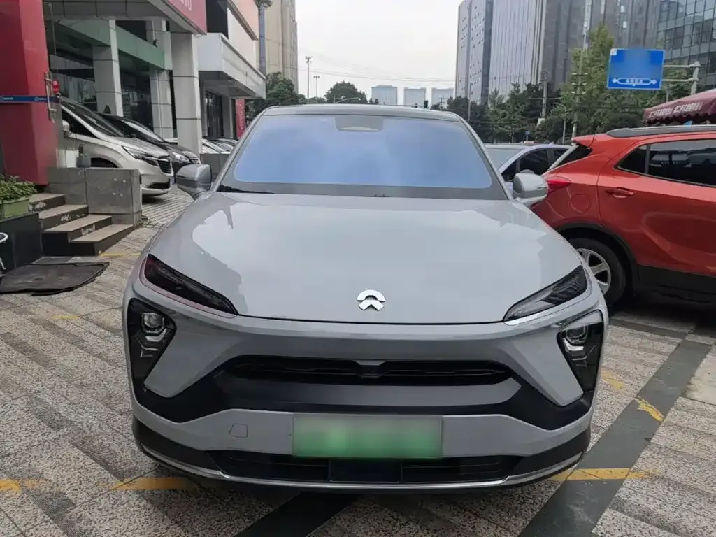 NIO EC6 — фото 8