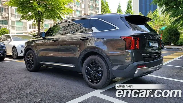 Kia Sorento — фото 3