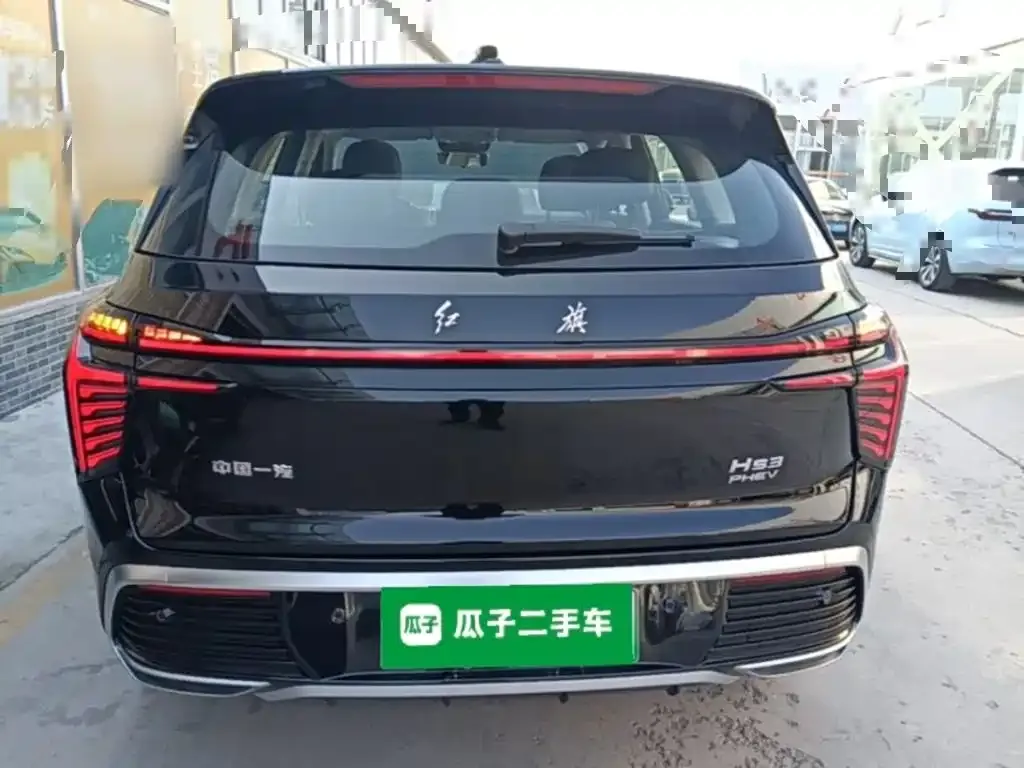 Hongqi HS3 PHEV — фото 7
