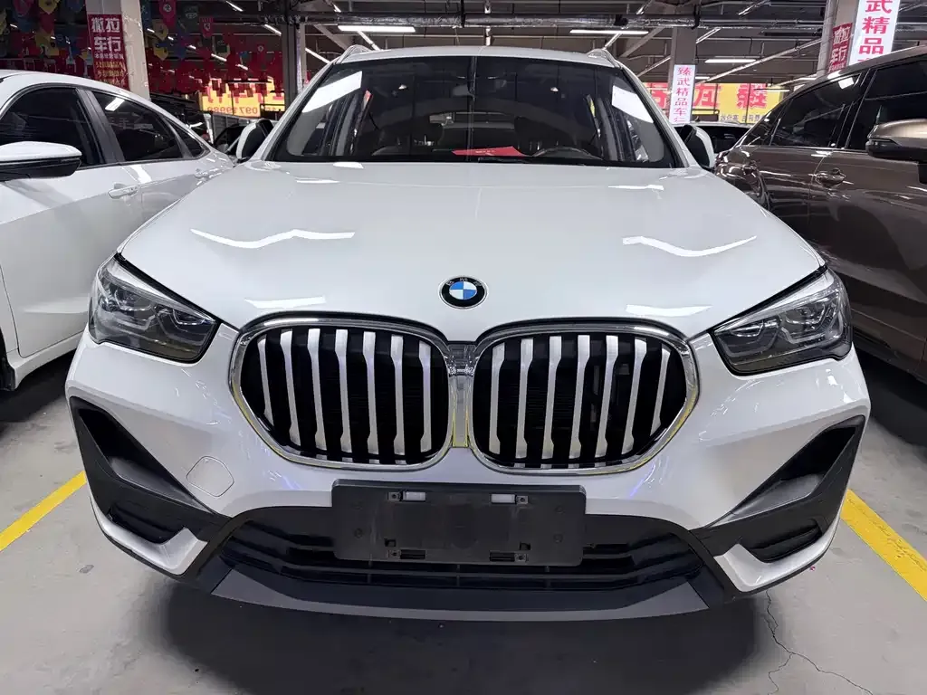 BMW X1 — фото 4