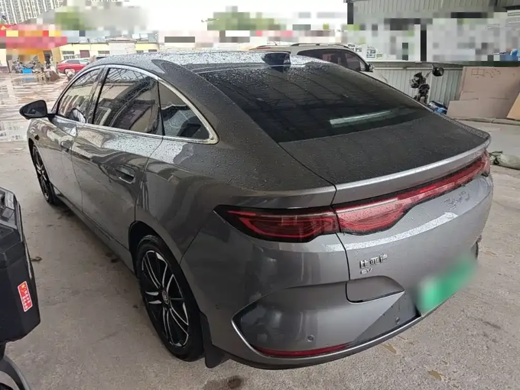 BYD Qin L — фото 5