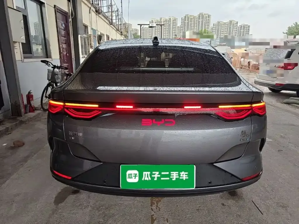 BYD Qin L — фото 8