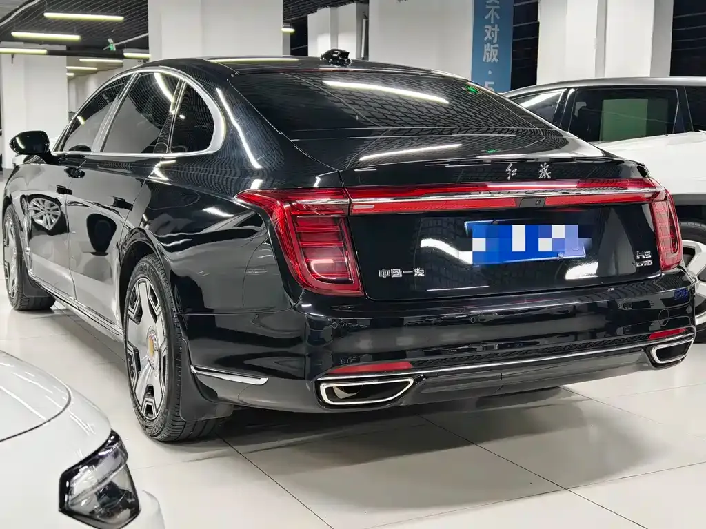 Hongqi H9 — фото 10