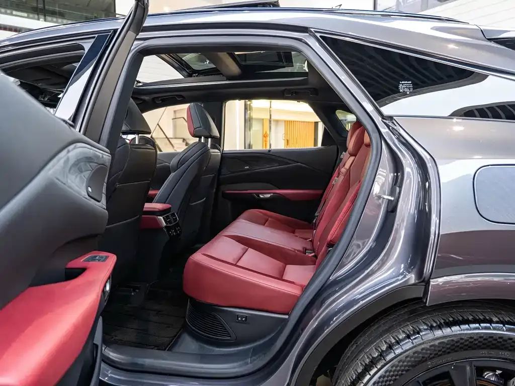 Lexus RX — фото 10