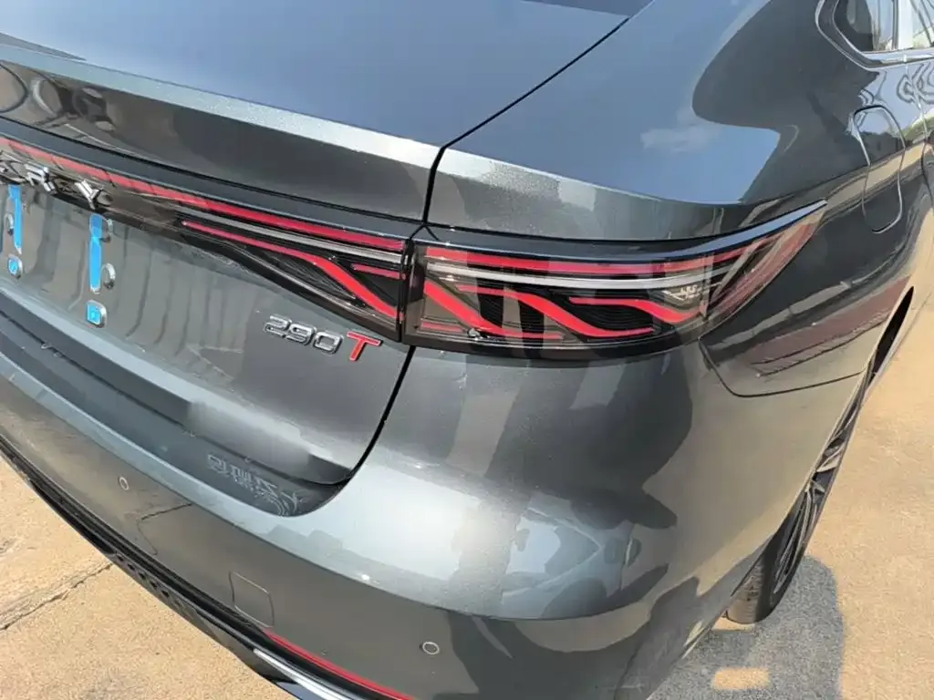 Chery Arrizo 8 PRO — фото 6