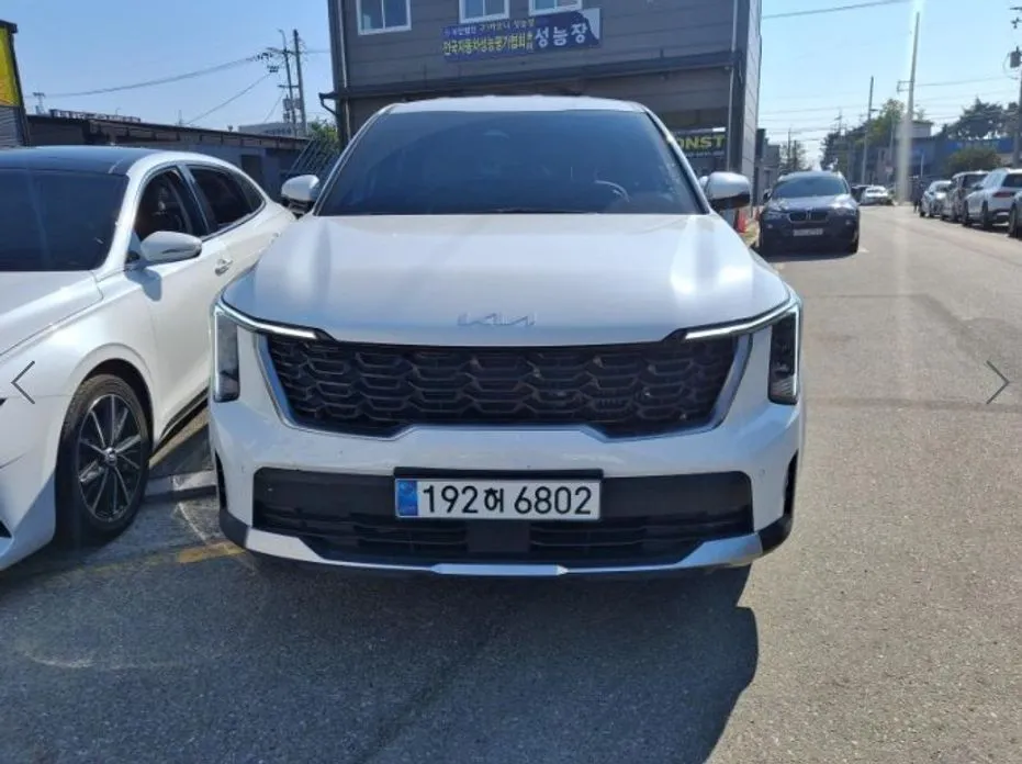 Kia Sorento — фото 1