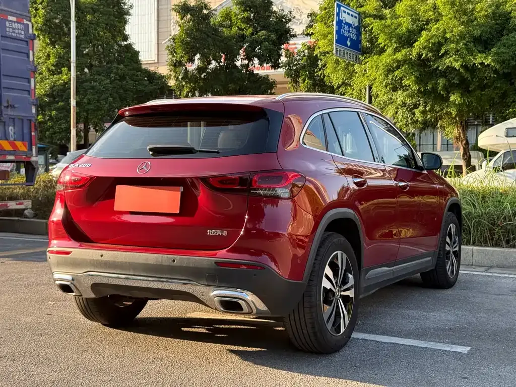 Mercedes-Benz GLA — фото 9