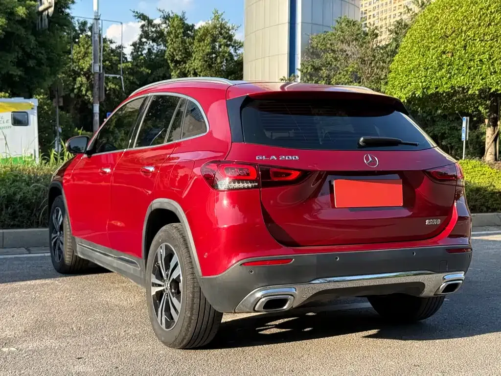Mercedes-Benz GLA — фото 7