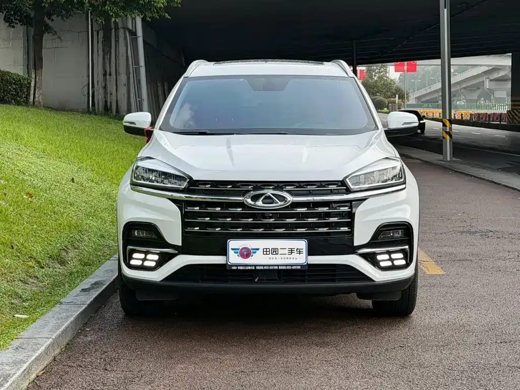 Chery Tiggo 8 — фото 4