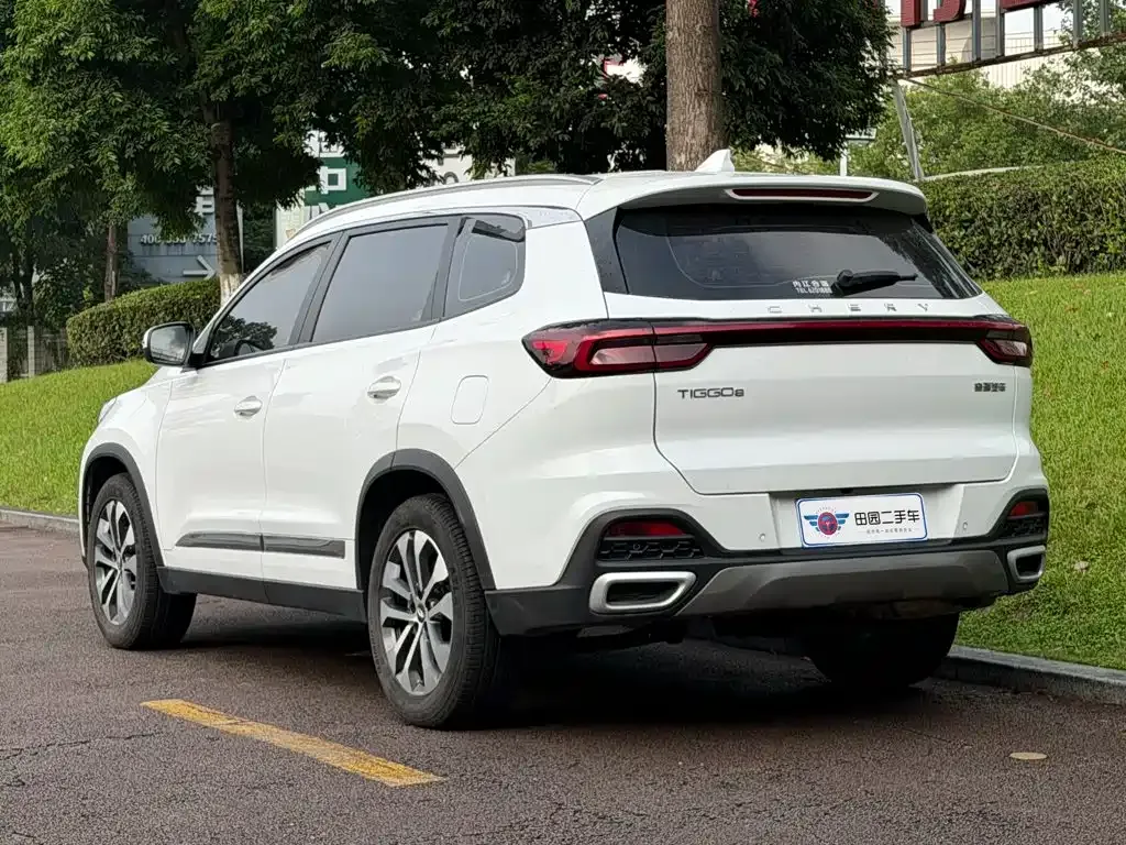 Chery Tiggo 8 — фото 7