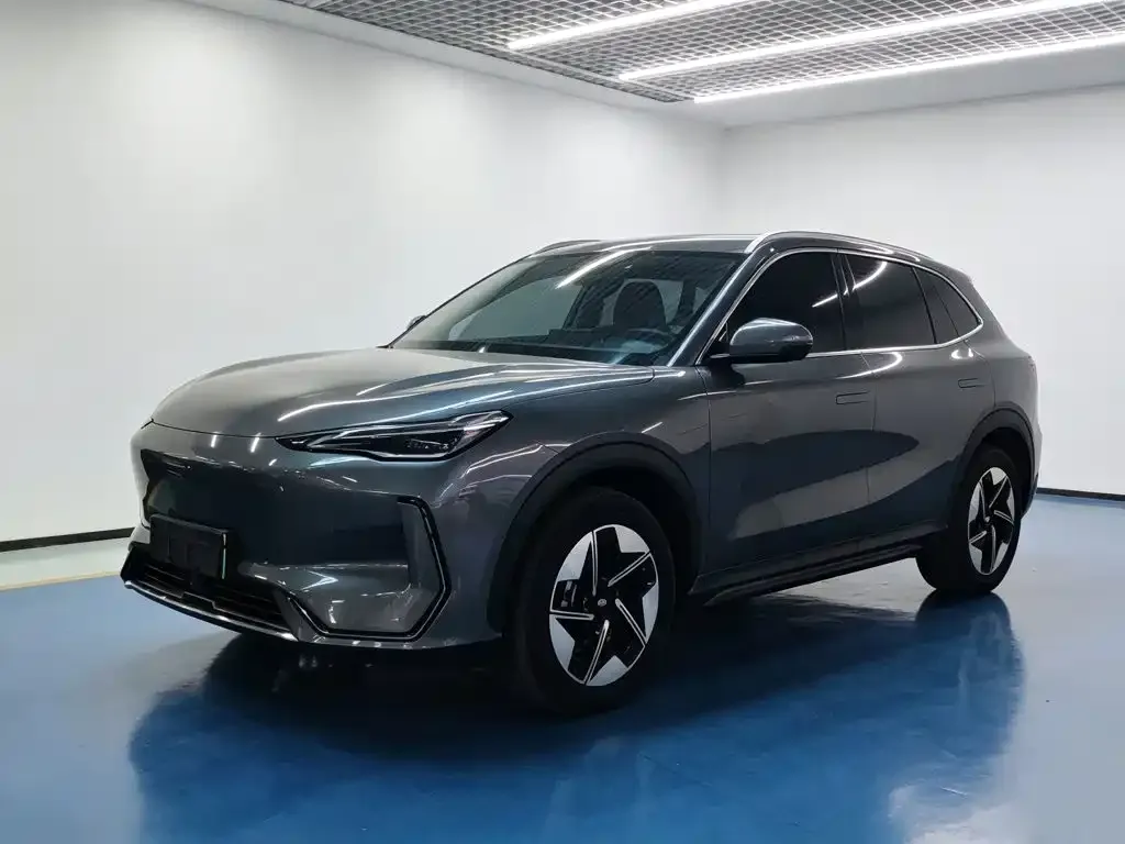 Geely Galaxy E5 — фото 1