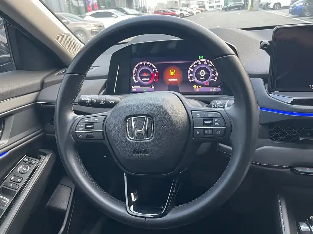 Honda Accord — фото 6