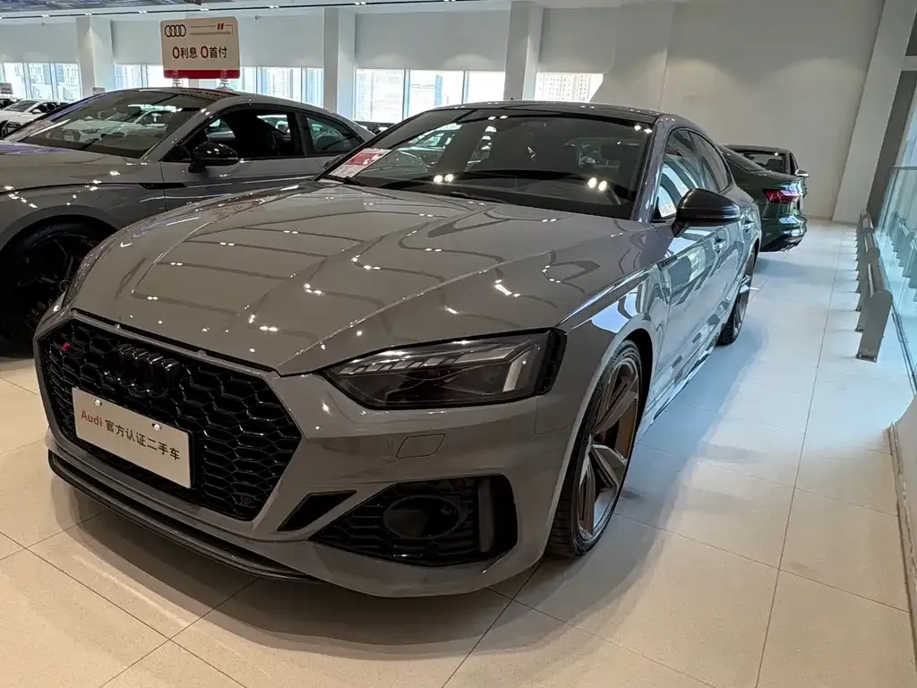 Audi RS 5 — фото 1